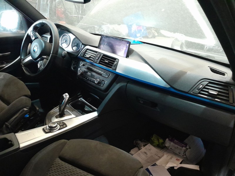 bmw 3 (f30, f80) del año 2015