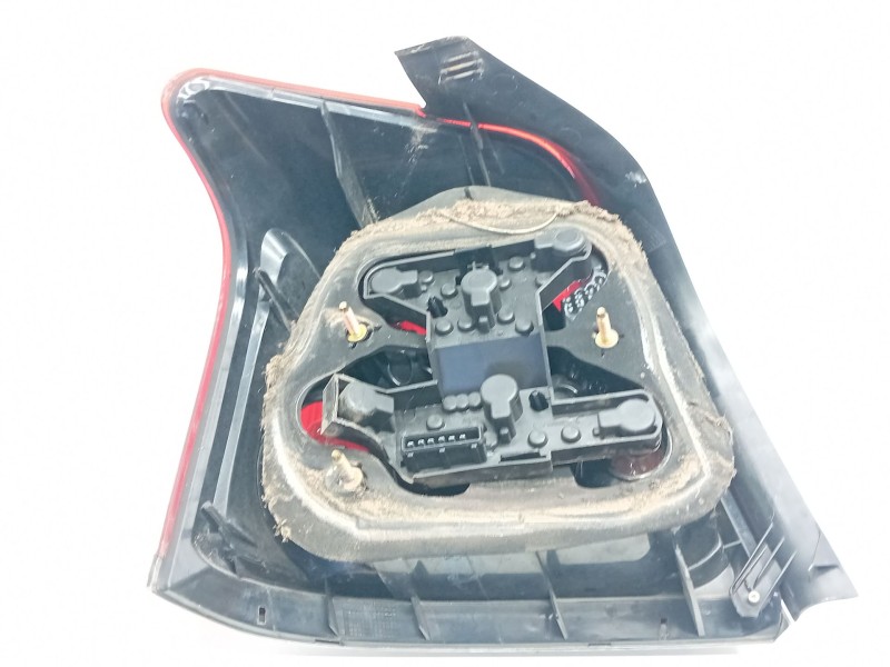 Recambio de piloto trasero derecho para toyota avensis (_t25_) 2.0 (azt250_) referencia OEM IAM   