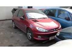 PEUGEOT 206 BERLINA