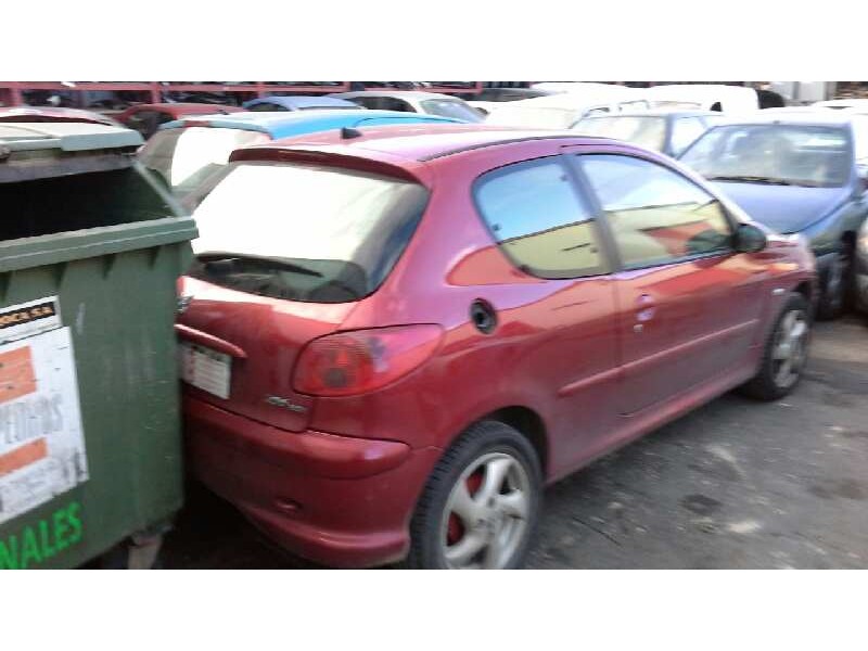peugeot 206 berlina del año 2005