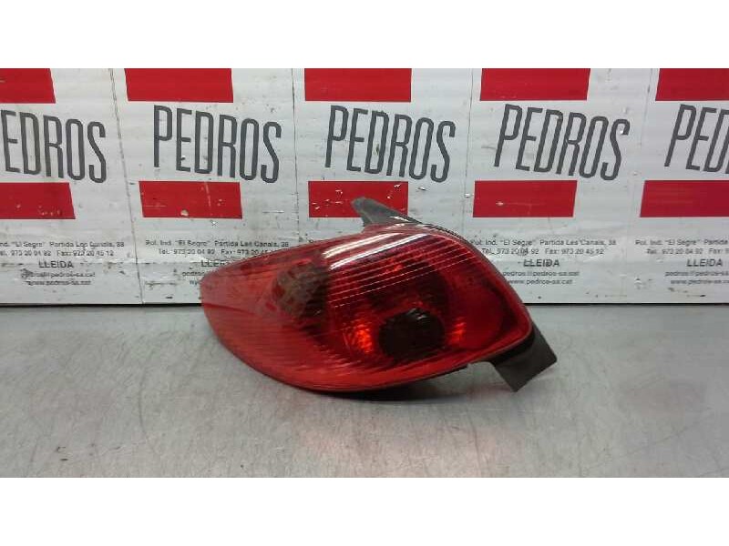 Recambio de piloto trasero izquierdo para peugeot 206 berlina xs referencia OEM IAM 6350P1  