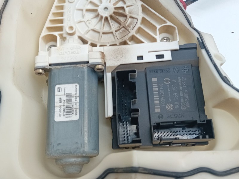 Recambio de elevalunas delantero izquierdo para seat altea (5p1) 1.9 tdi referencia OEM IAM   