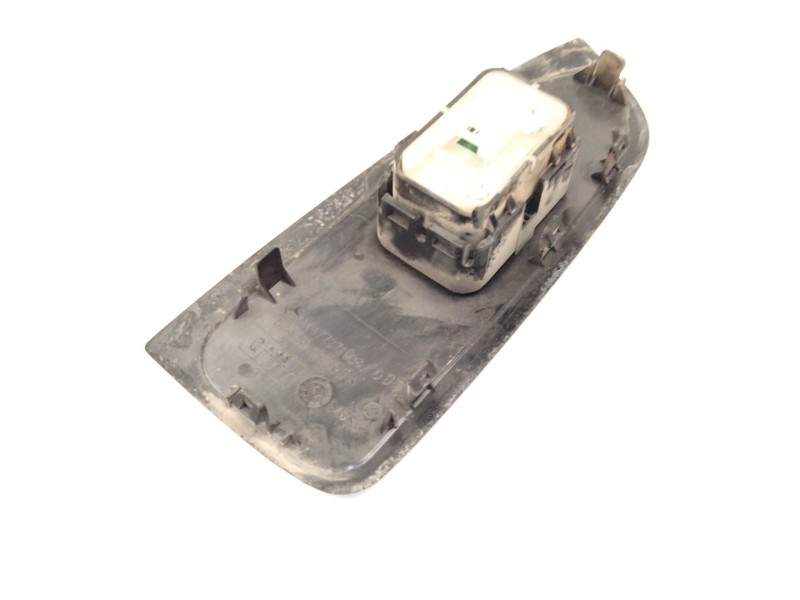 Recambio de mando elevalunas delantero derecho para mercedes-benz vito furgón (w447) 111 cdi (447.601, 447.603, 447.605) referen