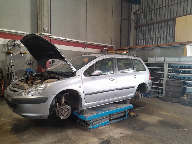 peugeot 307 break (3e) del año 2004