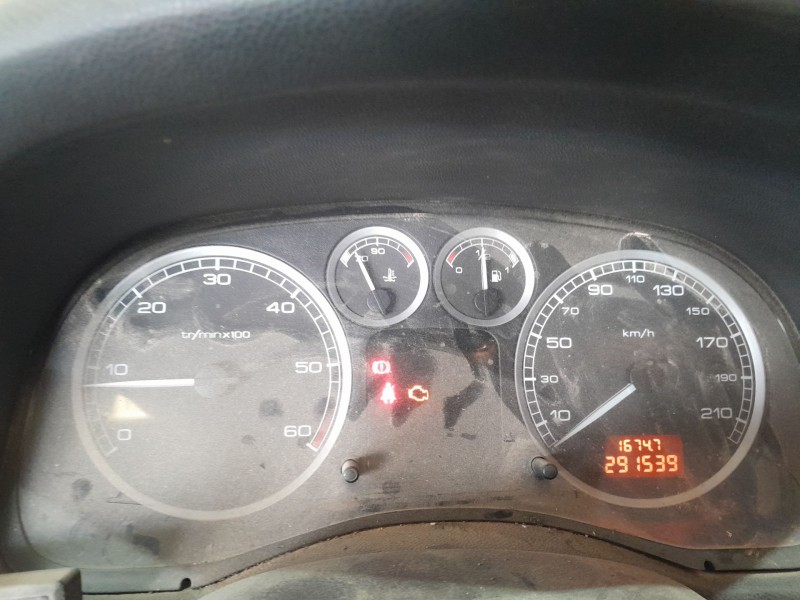 peugeot 307 break (3e) del año 2004