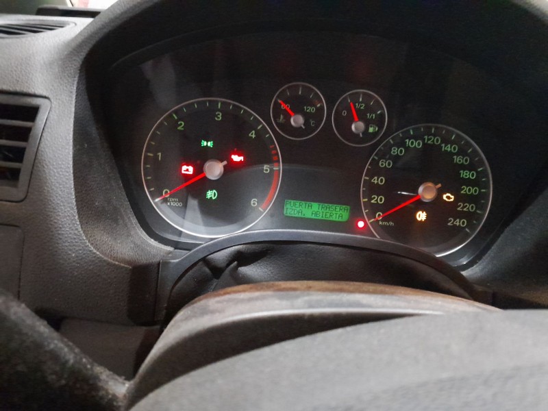 ford focus c-max (dm2) del año 2005