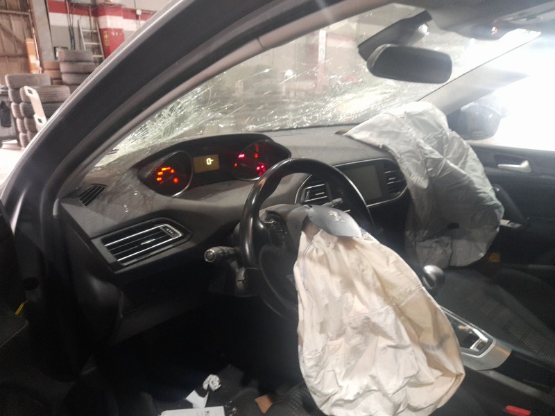 peugeot 308 ii (lb_, lp_, lw_, lh_, l3_) del año 2017