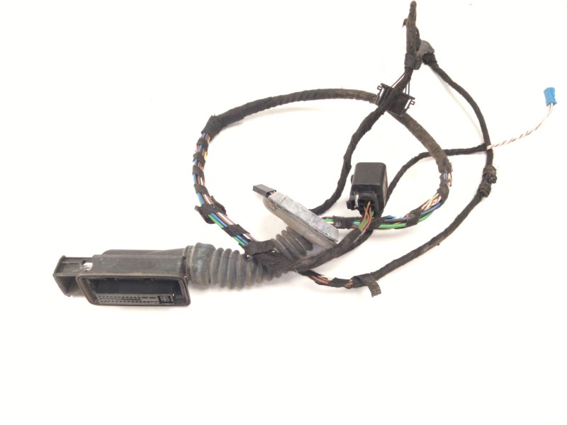 Recambio de instalacion puerta trasera derecha para bmw 3 (f30, f80) 318 d referencia OEM IAM 9286249  