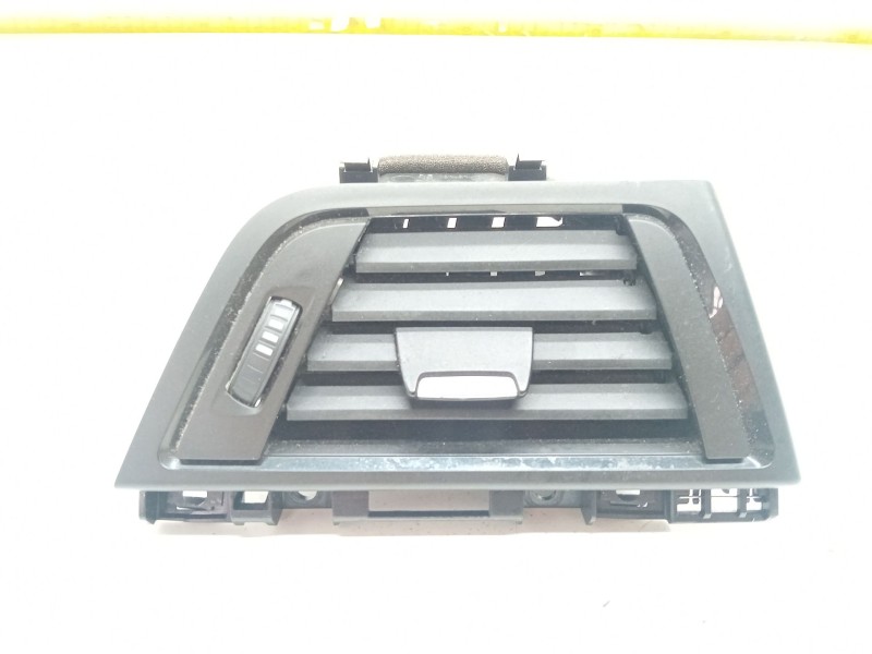 Recambio de aireador derecho para bmw 3 (f30, f80) 318 d referencia OEM IAM 9218550  