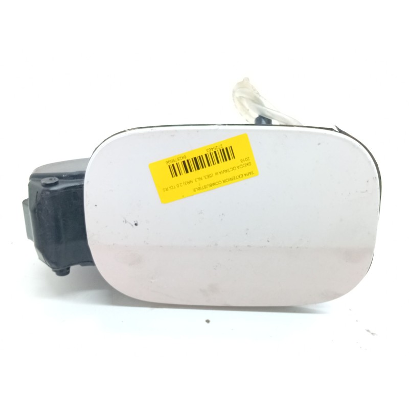 Recambio de tapa exterior combustible para skoda octavia iii (5e3, nl3, nr3) 2.0 tdi rs referencia OEM IAM 5E0809702B  