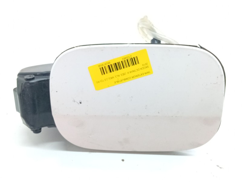 Recambio de tapa exterior combustible para skoda octavia iii (5e3, nl3, nr3) 2.0 tdi rs referencia OEM IAM 5E0809702B  