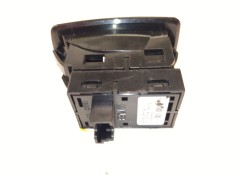 Recambio de mando elevalunas trasero izquierdo para bmw 3 (f30, f80) 318 d referencia OEM IAM 9208106   2