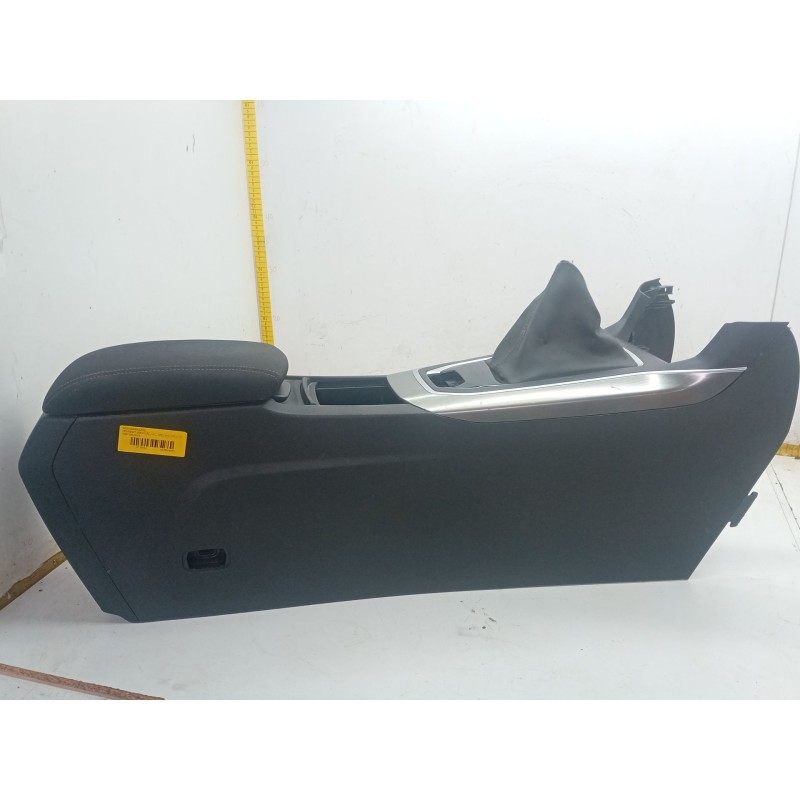Recambio de reposabrazos para peugeot 308 ii (lb_, lp_, lw_, lh_, l3_) 1.2 thp 130 referencia OEM IAM   