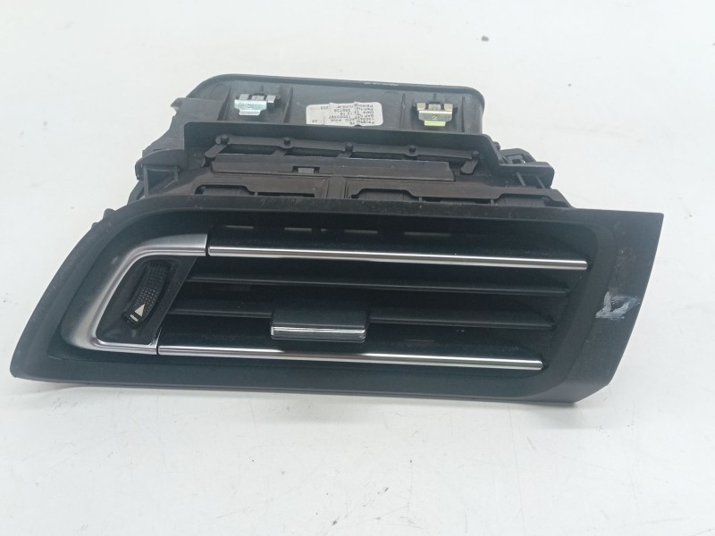 Recambio de aireador derecho para peugeot 308 ii (lb_, lp_, lw_, lh_, l3_) 1.2 thp 130 referencia OEM IAM 1303823XZD  