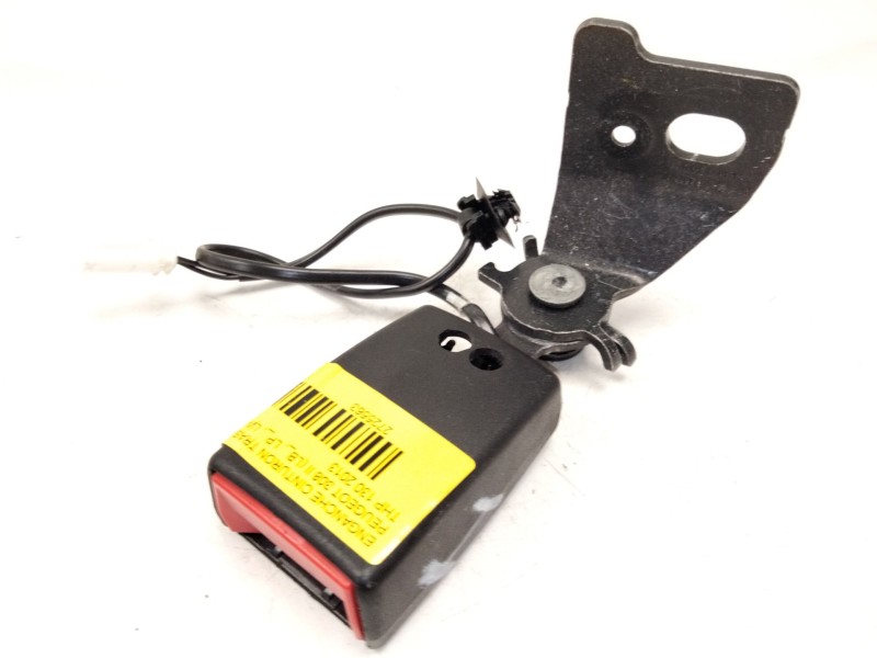 Recambio de enganche cinturon trasero izquierdo para peugeot 308 ii (lb_, lp_, lw_, lh_, l3_) 1.2 thp 130 referencia OEM IAM 980