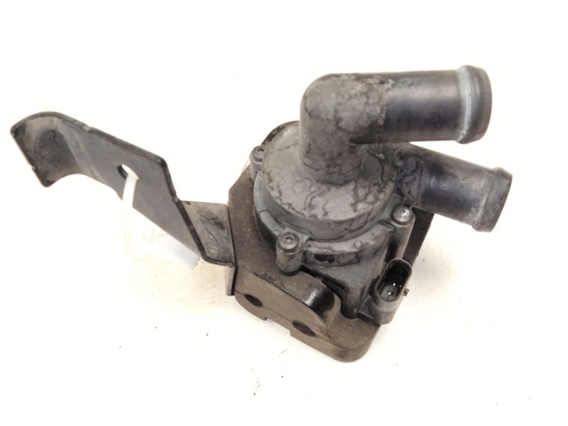 Recambio de motor electrico de agua para bmw serie 5 lim. (f10) 520d referencia OEM IAM   