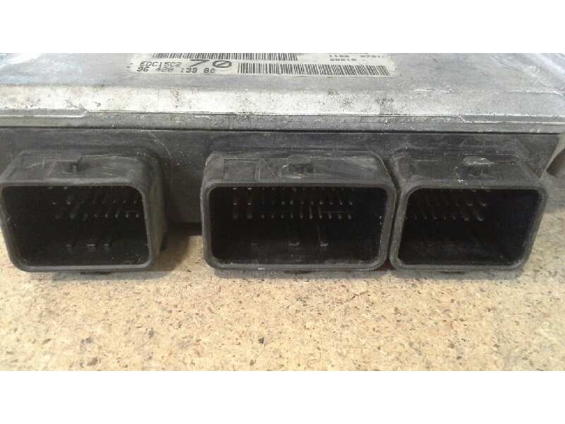 Recambio de centralita motor uce para peugeot 206 berlina xt referencia OEM IAM 0281010594 9642013980 BOSCH