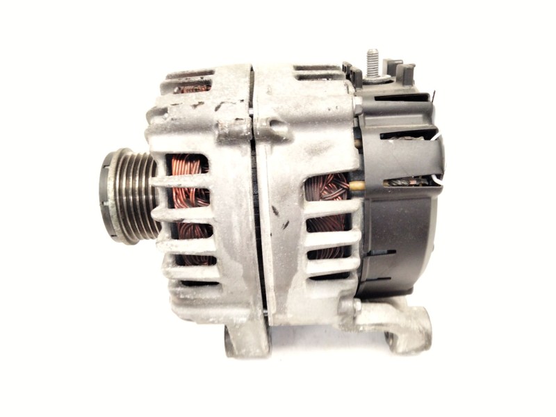 Recambio de alternador para bmw 3 (f30, f80) 318 d referencia OEM IAM 7823343  