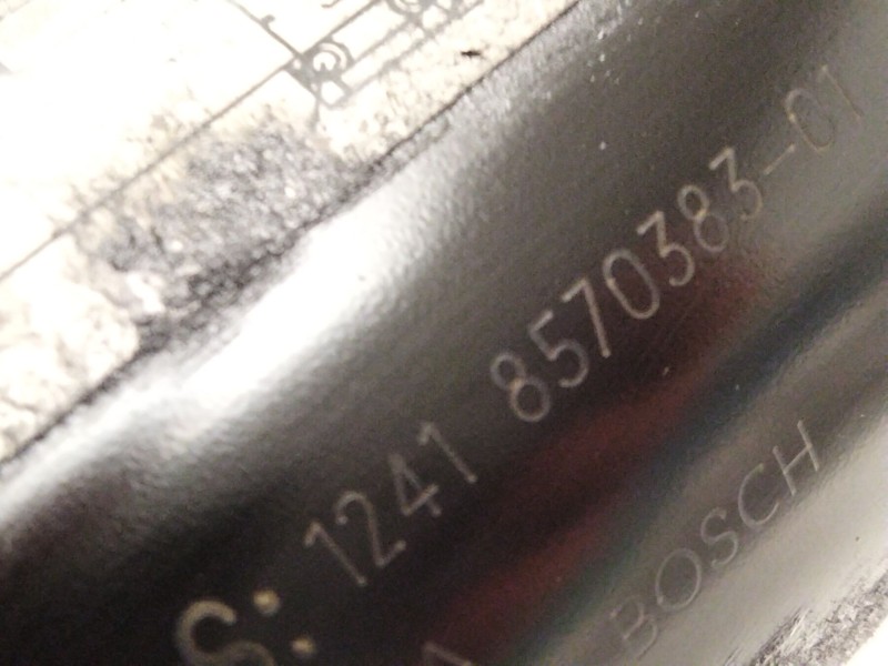 Recambio de motor arranque para bmw 3 (f30, f80) 318 d referencia OEM IAM 8570383  