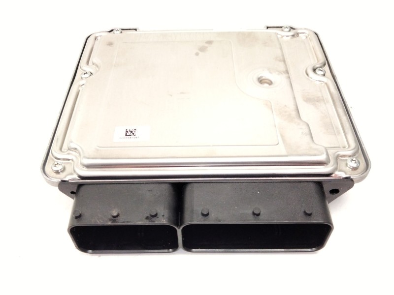 Recambio de centralita motor uce para bmw 3 (f30, f80) 318 d referencia OEM IAM 8570933  