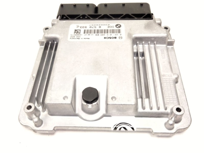 Recambio de centralita motor uce para bmw 3 (f30, f80) 318 d referencia OEM IAM 8570933  