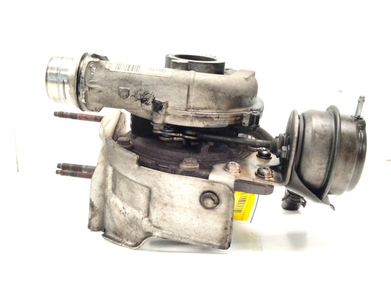 Recambio de turbocompresor para renault grand scénic iii (jz0/1_) 1.9 dci referencia OEM IAM H8200799760  