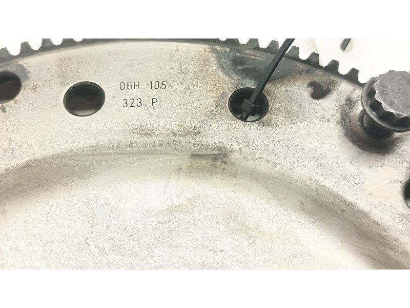 Recambio de volante motor para audi a4 b8 (8k2) 2.0 tfsi referencia OEM IAM 06H105323P  