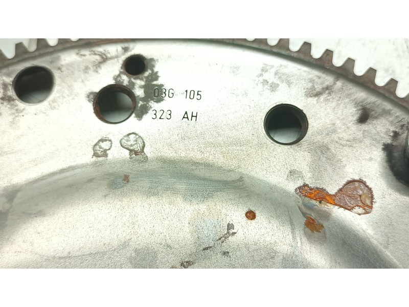 Recambio de volante motor para audi a4 b8 (8k2) 2.0 tdi referencia OEM IAM 03G105323AH  