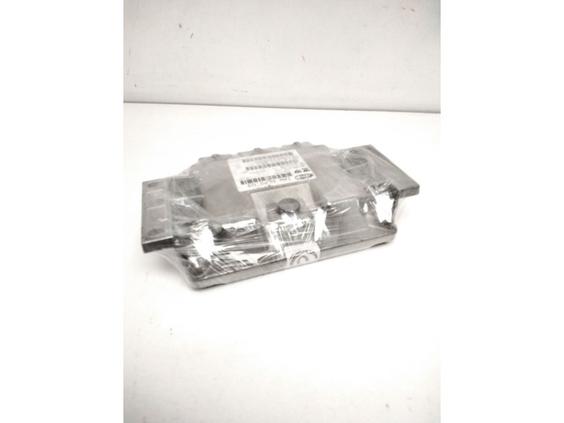 Recambio de centralita motor uce para peugeot 206 berlina xs clim referencia OEM IAM 9654722680 IAW6LP203 16712054