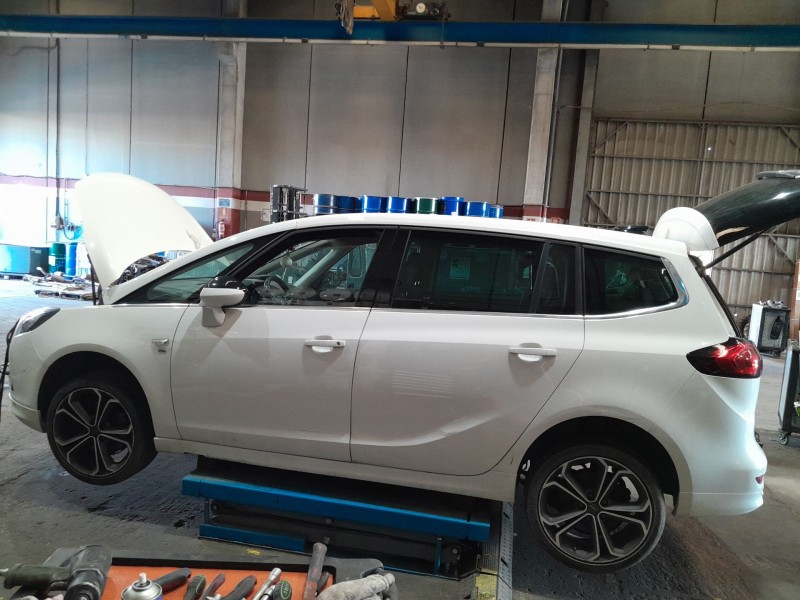 opel zafira tourer c (p12) del año 2015