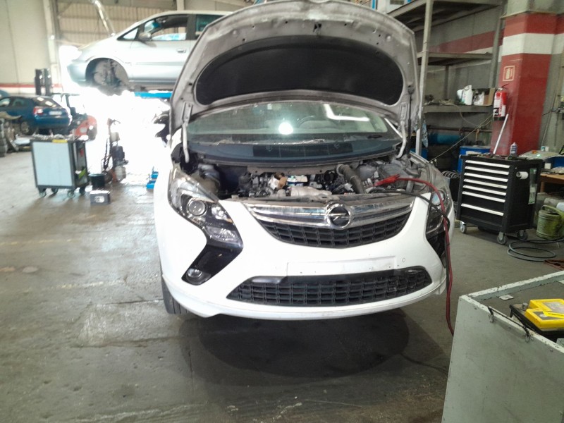 opel zafira tourer c (p12) del año 2015