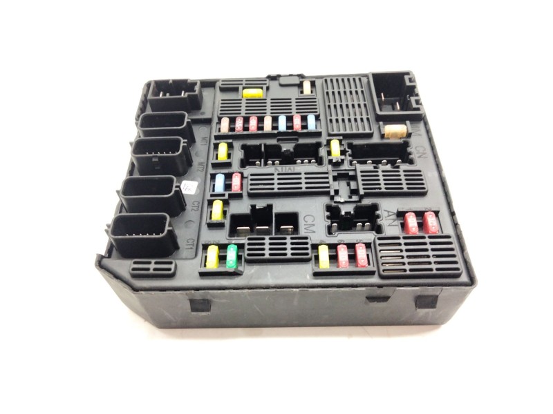 Recambio de caja reles para renault grand scénic iii (jz0/1_) 1.9 dci referencia OEM IAM 284B62342R  