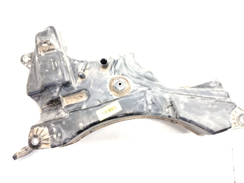 Recambio de deposito aditivo fap adblue para ford transit courier referencia OEM IAM N1T15J228  