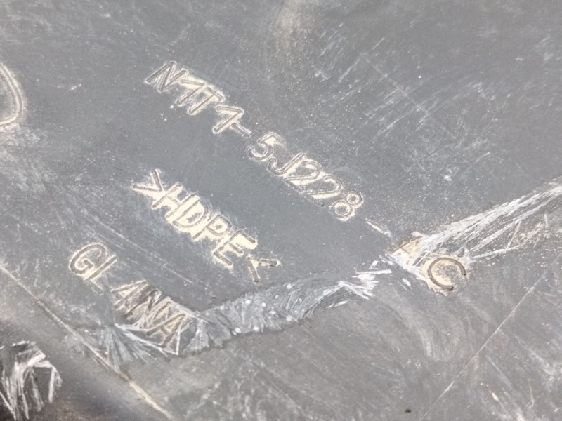 Recambio de deposito aditivo fap adblue para ford transit courier referencia OEM IAM N1T15J228  