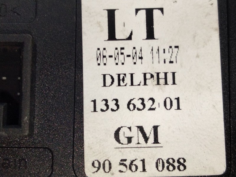 Recambio de mando elevalunas delantero izquierdo para opel zafira a monospace (t98) 2.0 dti 16v (f75) referencia OEM IAM 1336320
