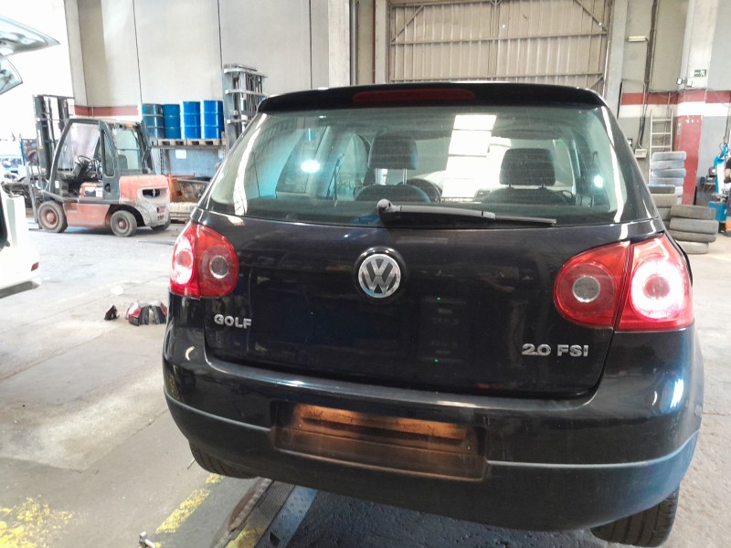 volkswagen golf v (1k1) del año 2004