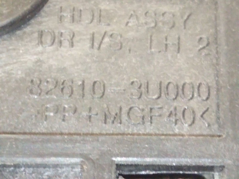 Recambio de maneta interior trasera izquierda para kia sportage iii (sl) 1.7 crdi referencia OEM IAM 826103U000  