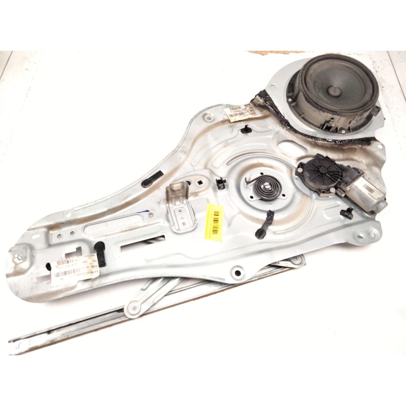 Recambio de elevalunas delantero derecho para kia sportage iii (sl) 1.7 crdi referencia OEM IAM   