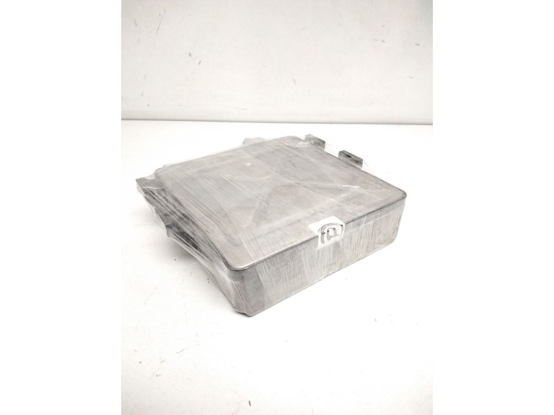 Recambio de centralita motor uce para peugeot 206 berlina 1.4 referencia OEM IAM 9639907880 IAW1AP81 16301794