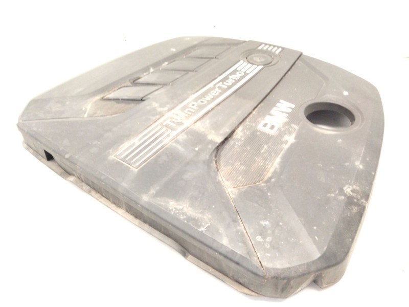 Recambio de tapa motor para bmw serie 5 lim. (f10) 520d referencia OEM IAM 8510475  