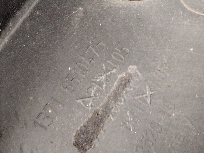 Recambio de tapa motor para bmw serie 5 lim. (f10) 520d referencia OEM IAM 8510475  