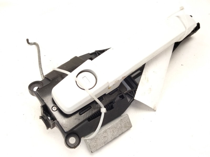 Recambio de maneta exterior delantera izquierda para opel zafira tourer c (p12) 2.0 biturbo cdti (75) referencia OEM IAM 1409620