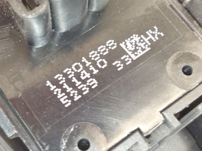 Recambio de mando elevalunas trasero izquierdo para opel zafira tourer c (p12) 2.0 biturbo cdti (75) referencia OEM IAM 13301888