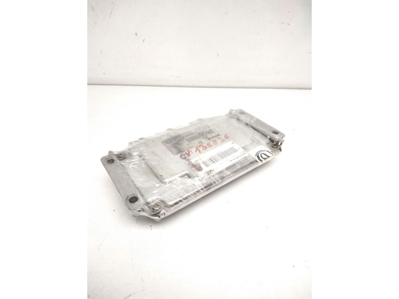 Recambio de centralita motor uce para peugeot 307 (s1) xs referencia OEM IAM 0261206943 9647480580 BOSCH