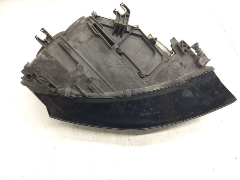 Recambio de faro izquierdo para audi a4 berlina (8e) 2.0 tdi quattro (dpf) (103kw) referencia OEM IAM 8K0941003C  