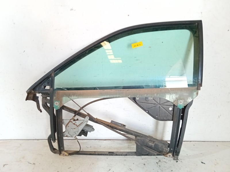 Recambio de elevalunas delantero izquierdo para audi a3 (8l1) 1.6 referencia OEM IAM 8L3337753A  