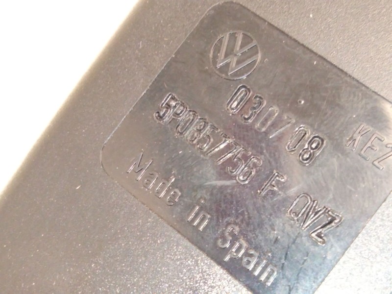 Recambio de enganche delantero derecho para seat leon (1p1) 1.9 tdi referencia OEM IAM 5P0857756  