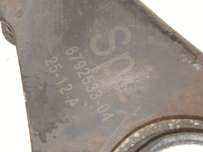 Recambio de brazo suspension superior trasero derecho para bmw 3 (f30, f80) 318 d referencia OEM IAM 6792533  