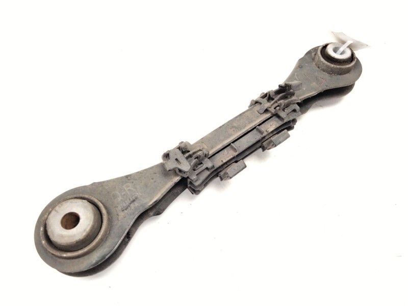 Recambio de brazo suspension superior trasero derecho para bmw 3 (f30, f80) 318 d referencia OEM IAM 6792544  