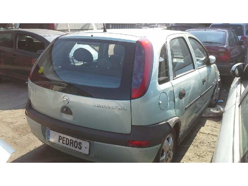 opel corsa c del año 2001